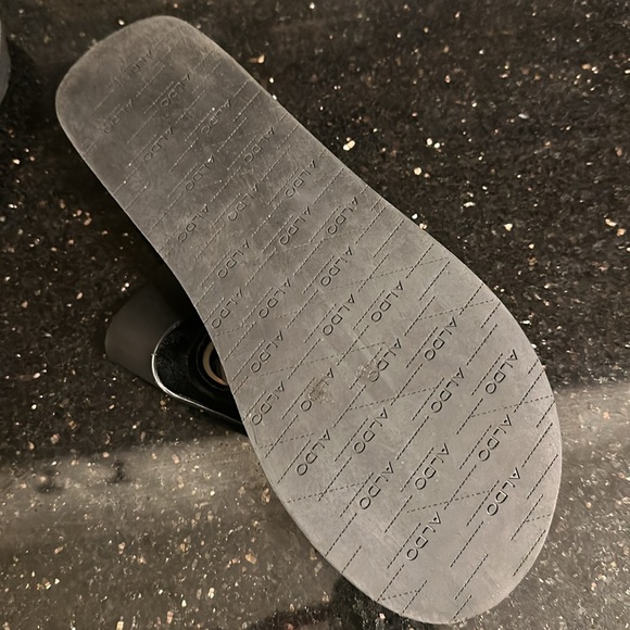 ALDO Roryan Platform Sandals - Picture 8 of 8